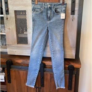 NWT Free People skinny raw hem jegging